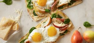 Pear Spinach and Egg Flatbread featured image